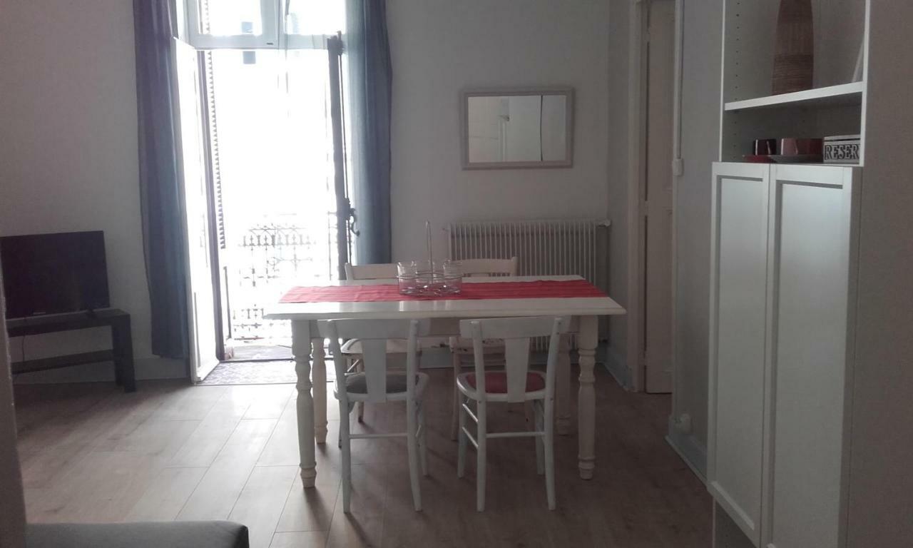 Appartement Centre Vue Jardin Нарбон Екстериор снимка